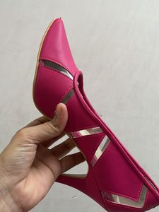 Tiesta Brand Hot Pink Heels