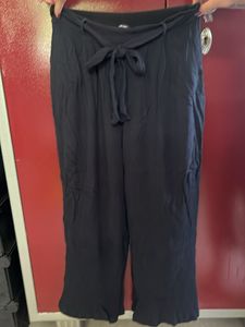 Comfortable Black Wide-Leg Pants