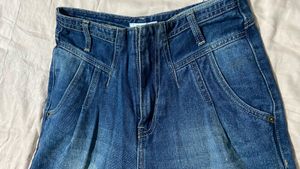 Vintage High-Waisted Denim Jeans