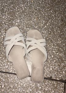 Stylish Beige Criss-Cross Strap Sandals