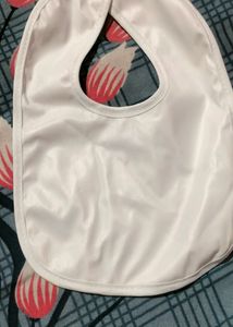 Baby Apron👶🏻Must Have For Babies And There Mummy