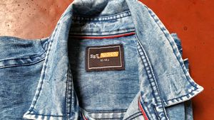 Men's Washed Denim Shirt