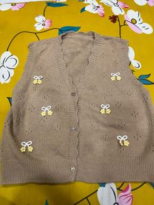 Cute Bow &amp; Flower Knit Vest