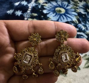 Elegant Necklace and Earring Set