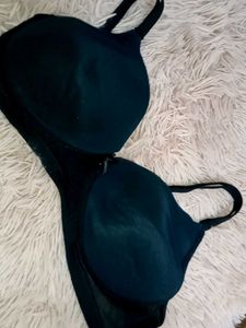 Comfortable Black T-Shirt Bra
