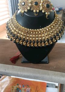 Stunning Kundan & Pearl Necklace Set