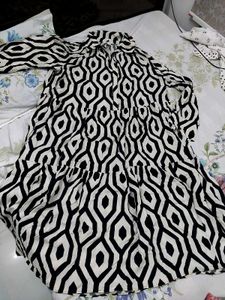 set of 2 H&amp;M Striped midi  T-Shirt dress