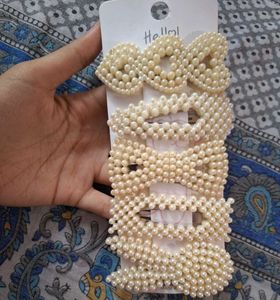 Pearl Hair Clip Set - Elegant Accessory