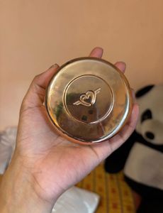 Elegant Compact Powder Case
