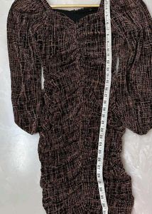 Chic Ruched Long Sleeve Dress