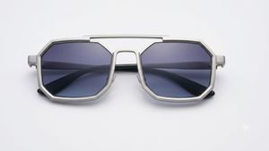 Stylish Octagonal Frame Sunglasses