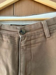 Arrow Men's Tan Chinos