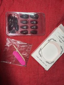 burgundy False Nails with Design