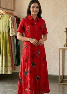 Beautiful Red Floral Print Maxi Dress