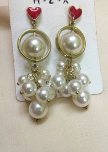 White Pearl earring