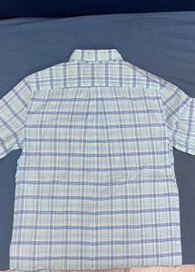 Vineyard Vines Plaid button down shirt