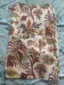 Zara Floral Print Pencil Skirt