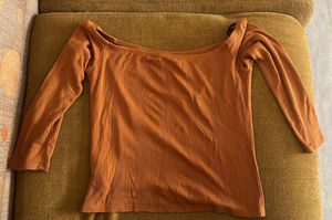 Very Good Off Shoulder Top