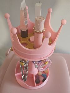 Exquisite Blush Crown Jewelry Stand – Limited