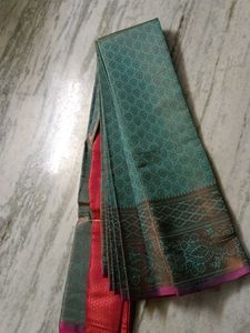 new silk saree... perfect for gifting... free deli