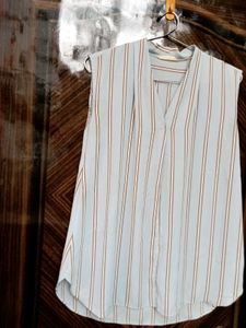 Striped Sleeveless V-Neck Top