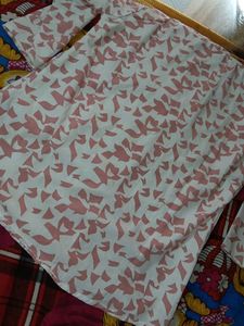Chic Pink &amp; White Print Top