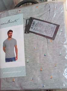 Round Neck T-shirt(Price Drop For Today)Rs250
