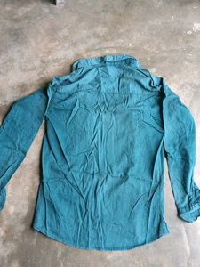 Men's Teal Button-Up Shirt