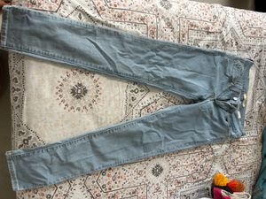 Levi's Light Wash Denim Jeans