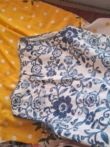 Floral Tank Top - Summer Ready!