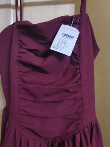 Elegant Burgundy Maxi Dress