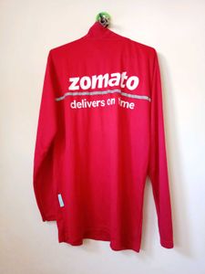 long-sleeved quarter-zip jersey for Zomato.