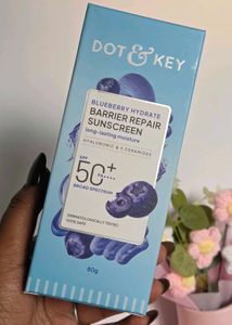 Dot & Key Blueberry Sunscreen SPF 50