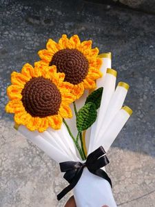 Crocheted Sunflower Bouquet