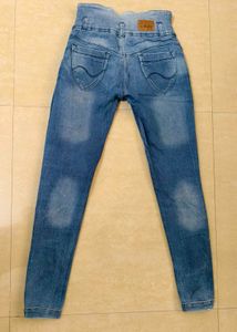 Blue High-Waist Skinny Jeans