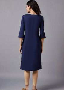 Elegant Blue Embroidered Kurta
