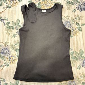 Ribbed Cut-Out Tank Top