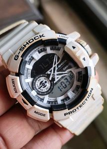 G-Shock White &amp; Black Watch Vintage