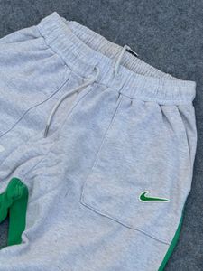 Nike Sweatpants Grey Green