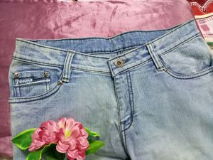Jeansss