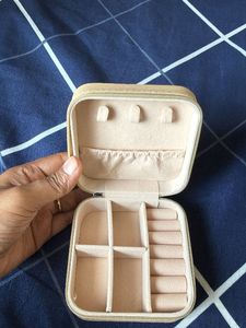 Compact Jewelry Travel Case