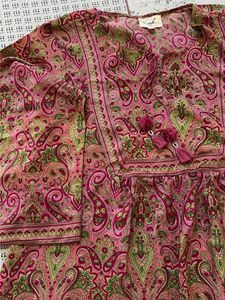 Vibrant Paisley Print Kurta