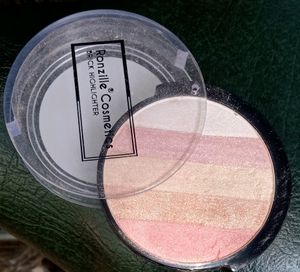 Ronzille Brick Highlighter
