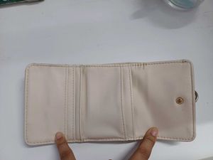 Oriflame wallet
