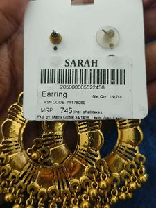 Stunning Maroon &amp; Gold Jhumka Earrings