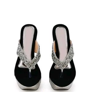Sparkly Wedge Flip Flop Sandals Size 5 to 6