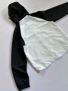 Nike Windbreaker Jacket