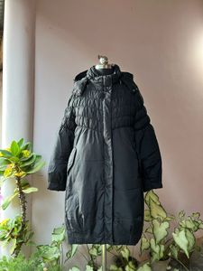 Black long puffer jacket