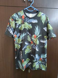 H&M Men's Tropical Print T-Shirt