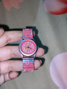 Zoop ( By Titan )Metallic Watch For Girls- with Metallic Elastic Strap